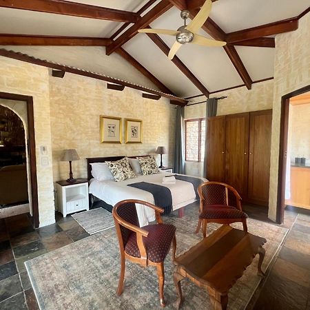 Heysbrook Estate - Luxurious Lodges In A Private Valley Waterval-Onder Экстерьер фото