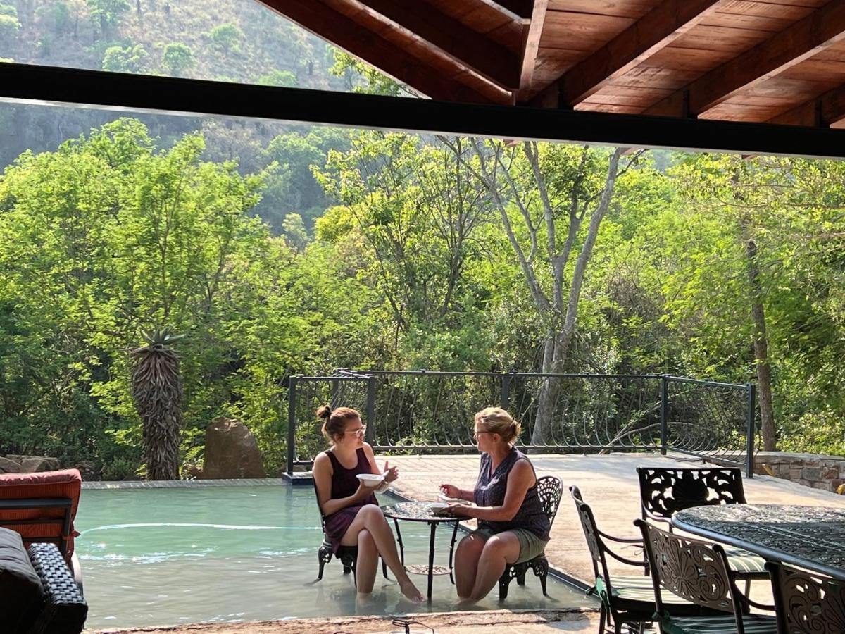 Heysbrook Estate - Luxurious Lodges In A Private Valley Waterval-Onder Экстерьер фото