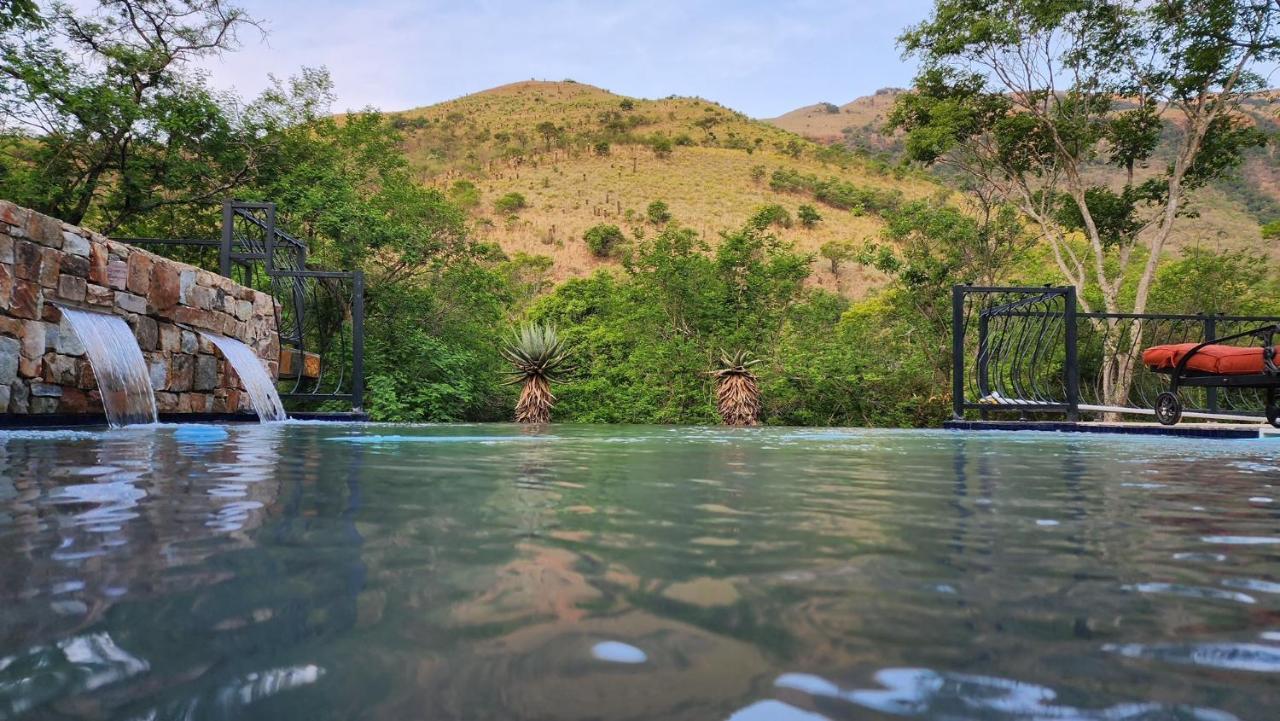 Heysbrook Estate - Luxurious Lodges In A Private Valley Waterval-Onder Экстерьер фото